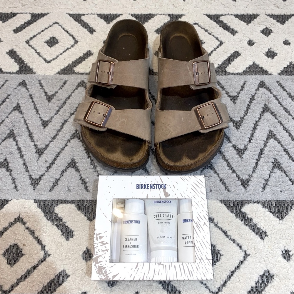 Birkenstock Arizona w9-9.5/ EU 40 with cleaning kit!